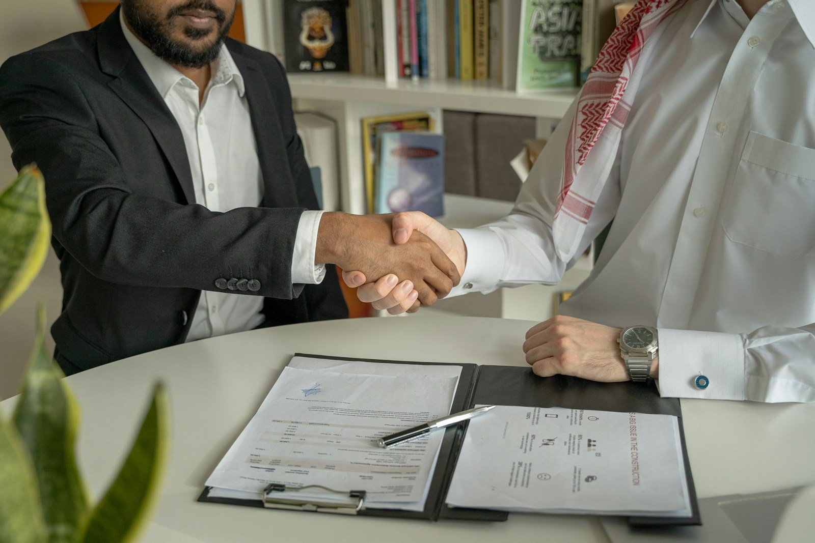 Business Negotiation & Deal Facilitation in Dubai, UAE